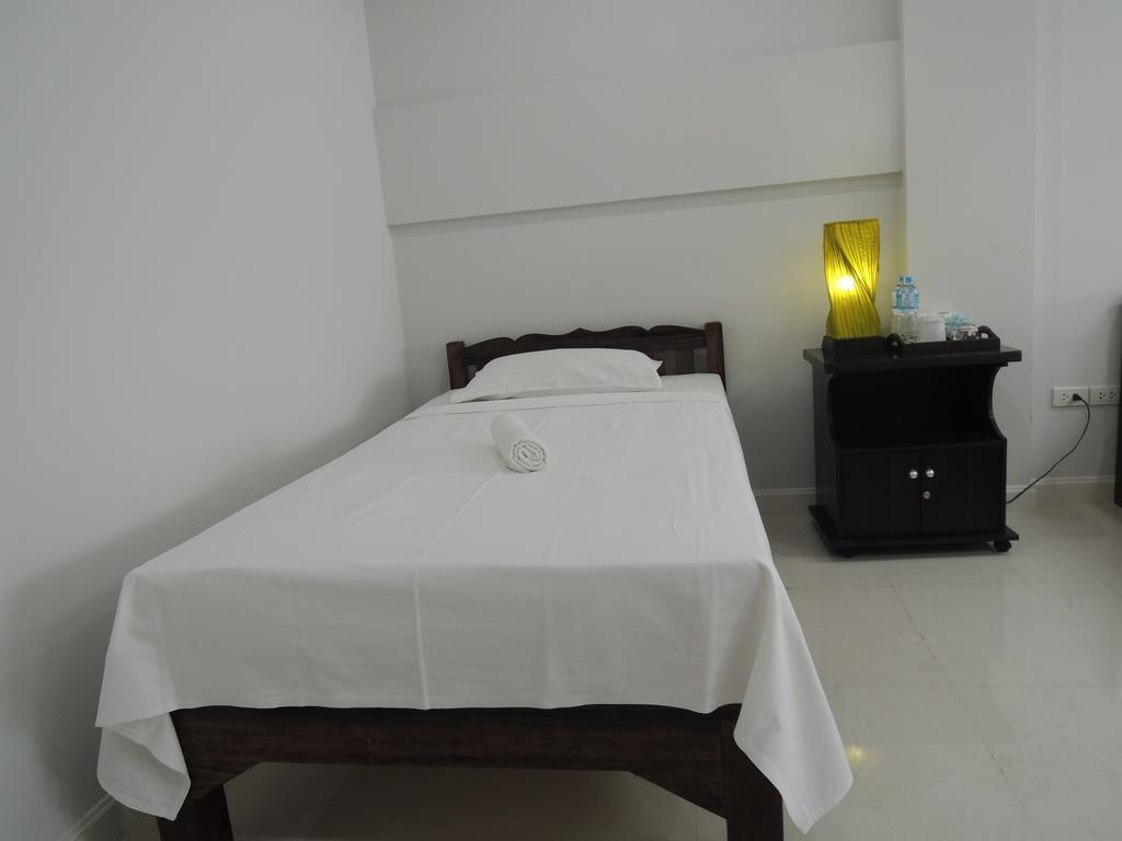 צ'יאנג מאי Misone Hotel חדר תמונה